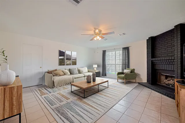 $2,500 | 3102 Colonel Ct Drive, Richmond, TX 77406