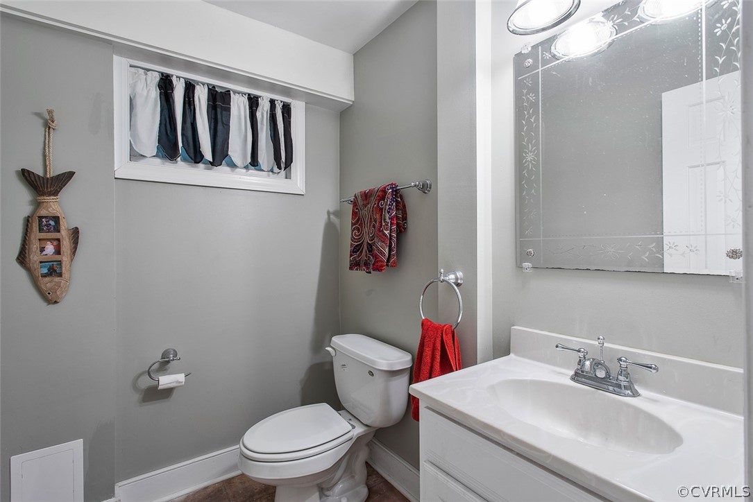 9413 Midvale Road Henrico, VA 23229 - Photo 26 of 44 Gallery Image 26