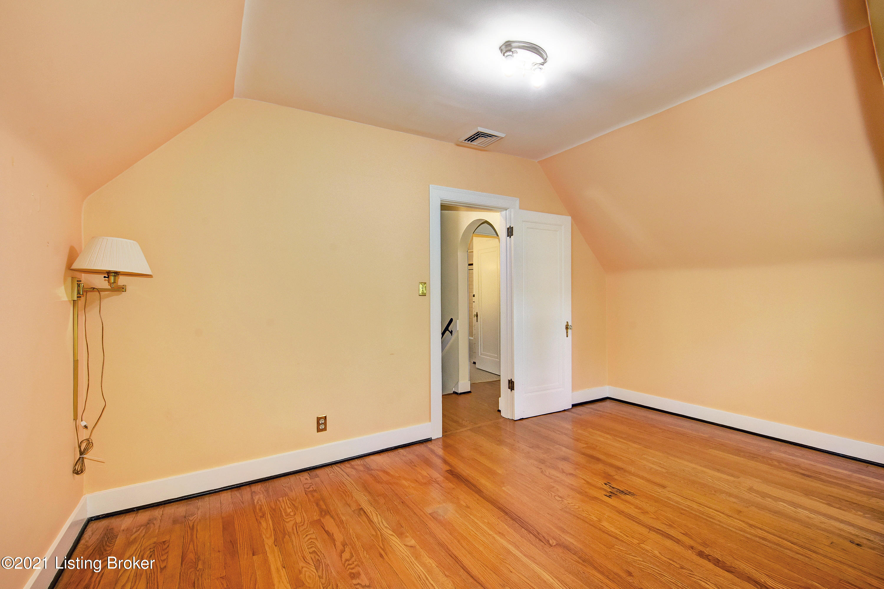 601 Emery Road Louisville, KY 40206 - Photo 24 of 37 _DSC6734_6_7