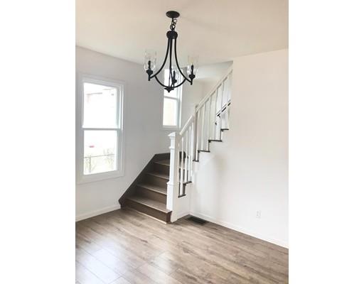 29 Foster Street Springfield, MA 01105 - Photo 17 of 30