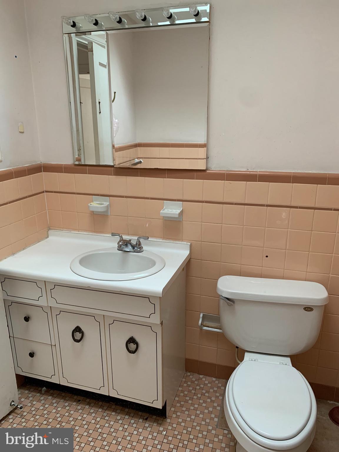 6654 Rutland Street Philadelphia, PA 19149 - Photo 27 of 35 Gallery Image 27