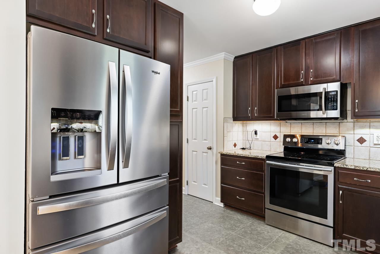 505 Jordan Ridge Lane Raleigh, NC 27603 - Photo 7 of 30