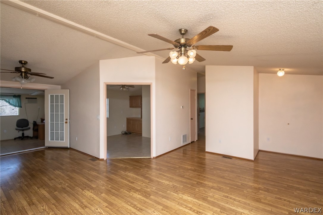 4005 Gold Spring Rd Lake Lake Havasu City, AZ 86406 - Photo 16 of 48