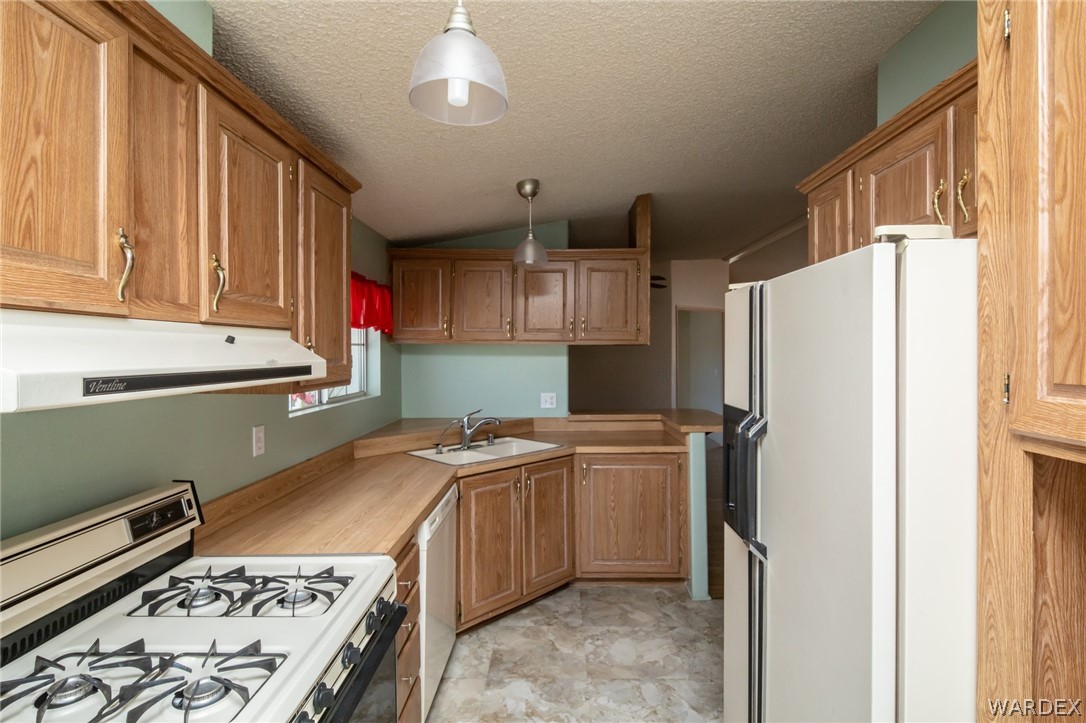 4005 Gold Spring Rd Lake Lake Havasu City, AZ 86406 - Photo 25 of 48