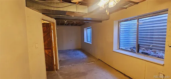 a view of a indoor garage