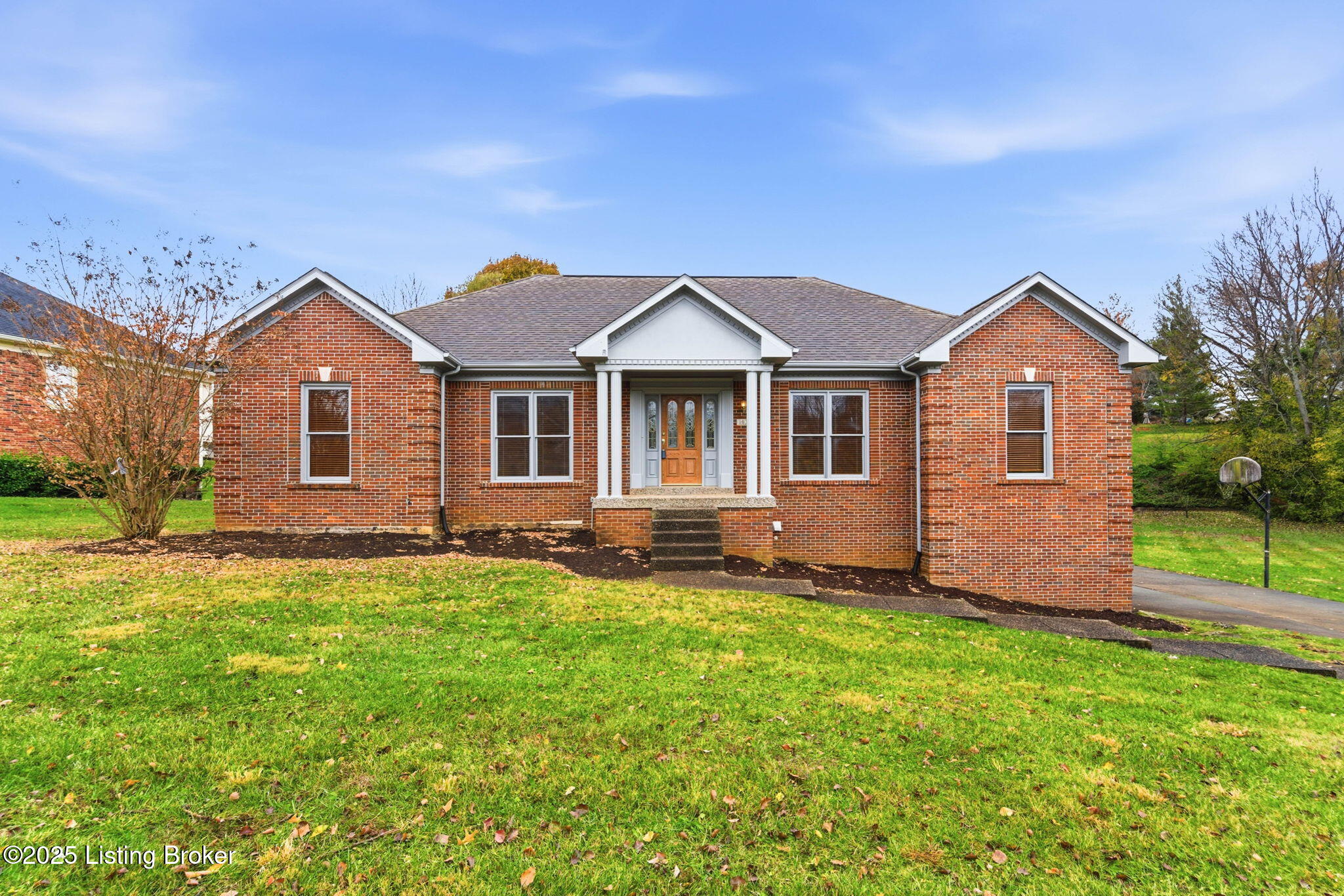 10305 Stone School Road Prospect, KY 40059 - Photo 1 of 53 01