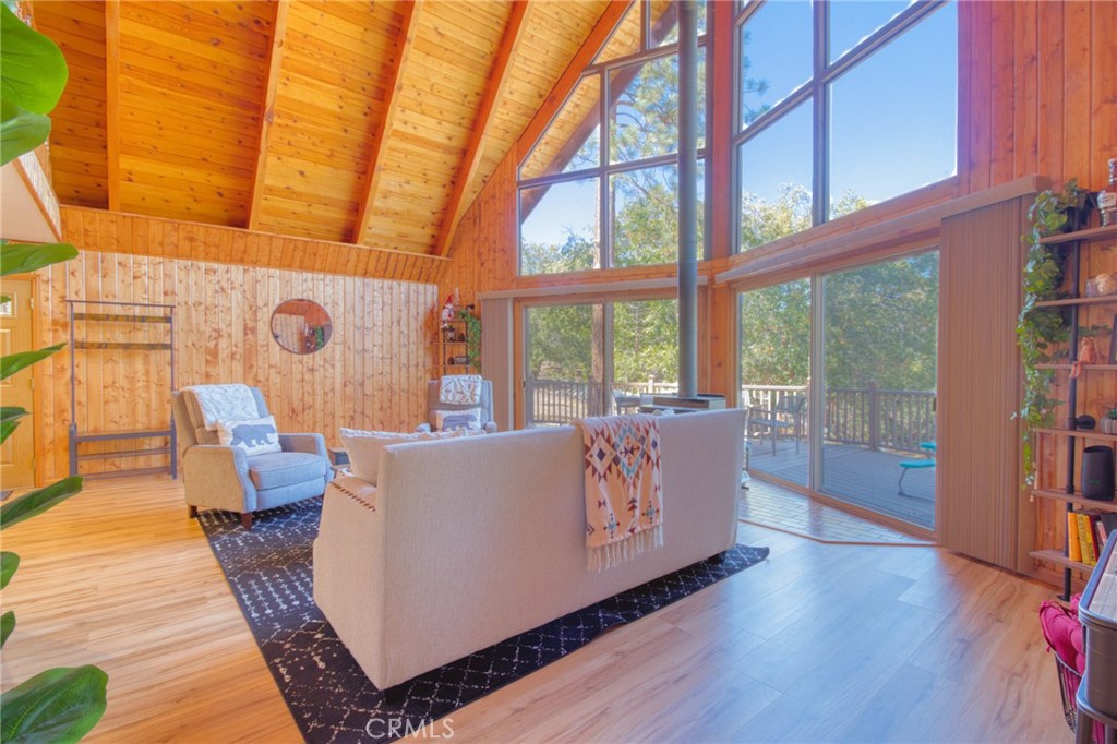 1604 Blackbird Road Wrightwood, CA 92397 - Photo 13 of 64
