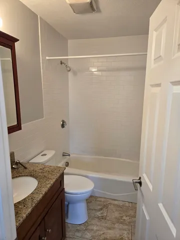 $2,450 | 4 Golden Court, Unit 5, Medford, MA 02155