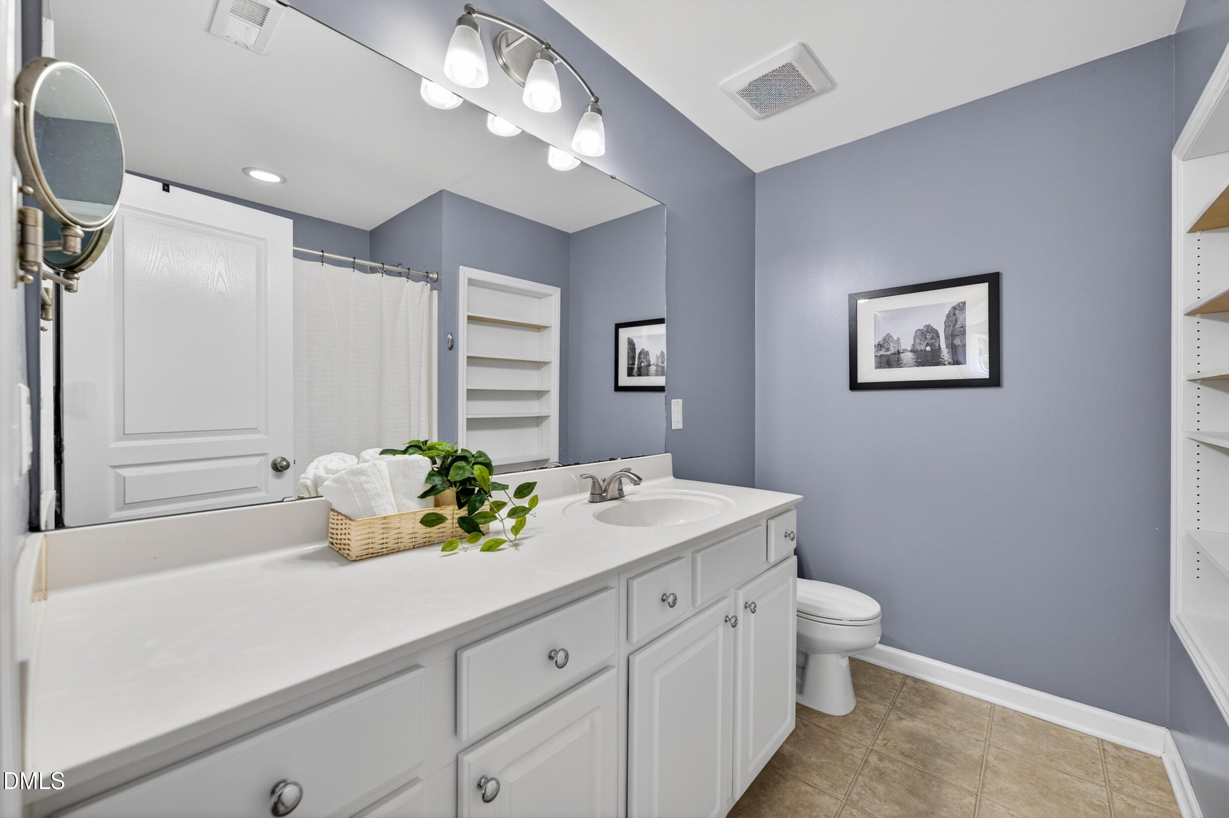 7643 Winners Edge Street Raleigh, NC 27617 - Photo 23 of 34 24 -7643 winners edge st, interior, prim
