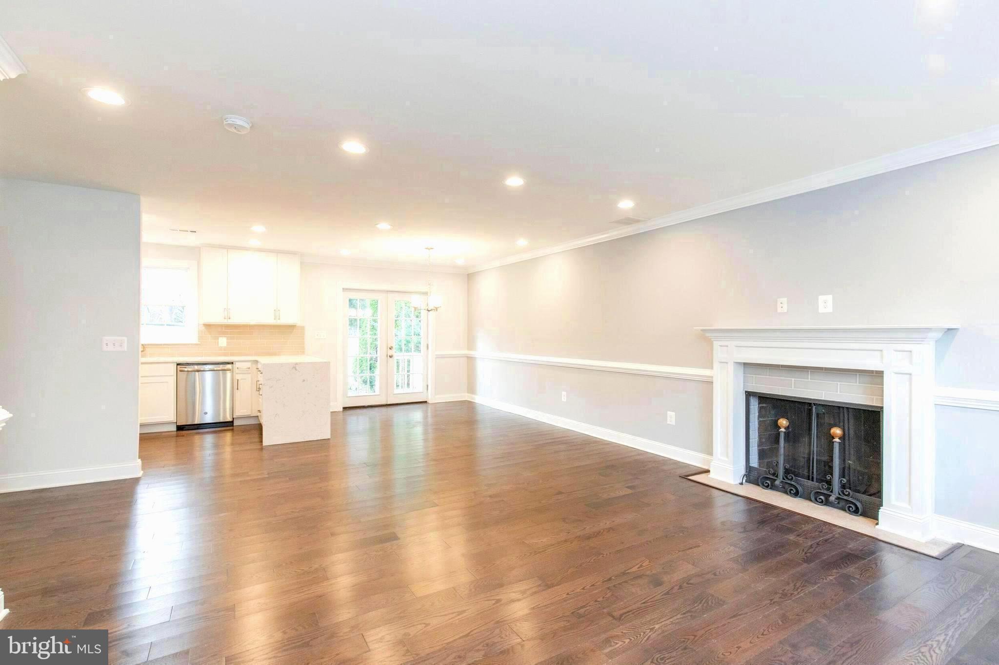 18 Devonwood Road Wayne, PA 19087 - Photo 6 of 22 Living Room Open Floor Plan