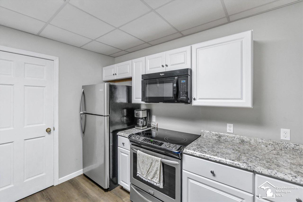 2800 Consear Road Lambertville, MI 48144 - Photo 32 of 49 50075746-31.JPG