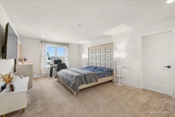 $526,500 | 3553 Doral Drive, Elgin, IL 60124