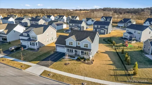 $526,500 | 3553 Doral Drive, Elgin, IL 60124