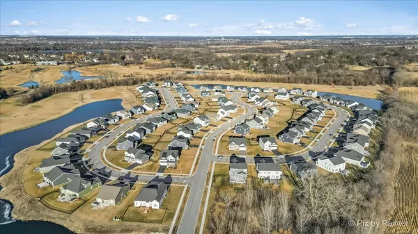 $526,500 | 3553 Doral Drive, Elgin, IL 60124