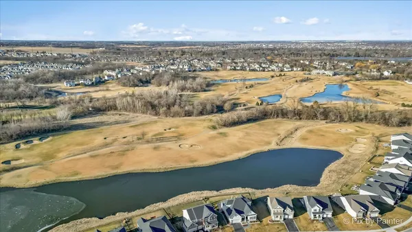 $526,500 | 3553 Doral Drive, Elgin, IL 60124