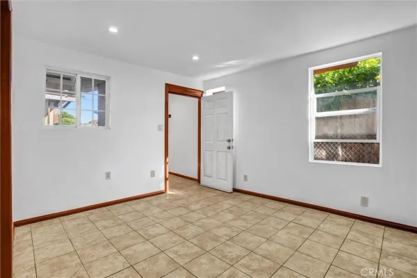 $2,995 | 313 North Hicks Avenue, Los Angeles, CA 90063