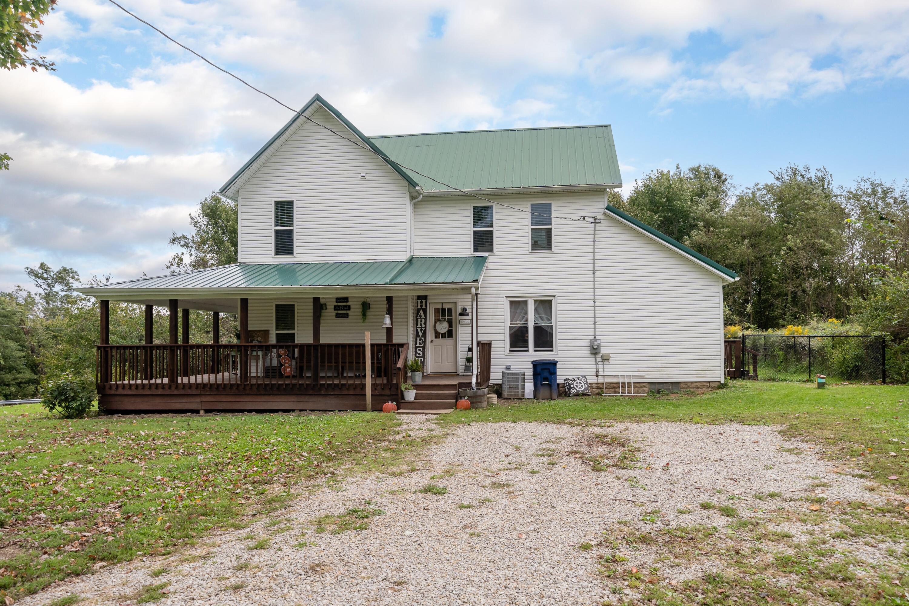 12522 National Road Southeast Thornville, OH 43076 - Photo 5 of 43 12522 National Rd SE_MLS_5