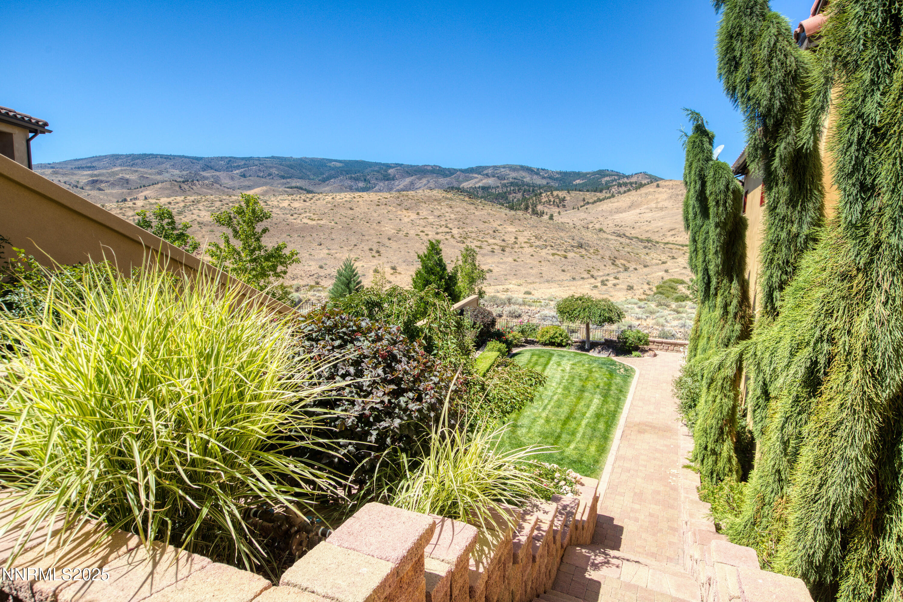 3166 Vista Favoloso Reno, NV 89519 - Photo 76 of 81 a view of a lake
