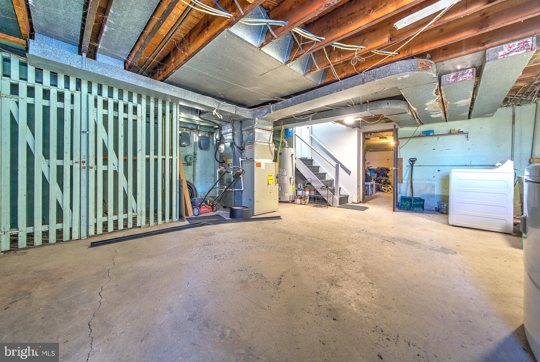 10840 Rennard Street Philadelphia, PA 19116 - Photo 15 of 16