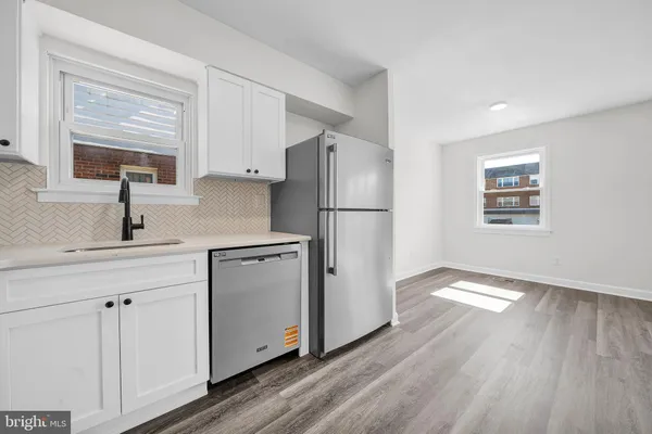 $1,800 | 10840 Rennard Street, Philadelphia, PA 19116