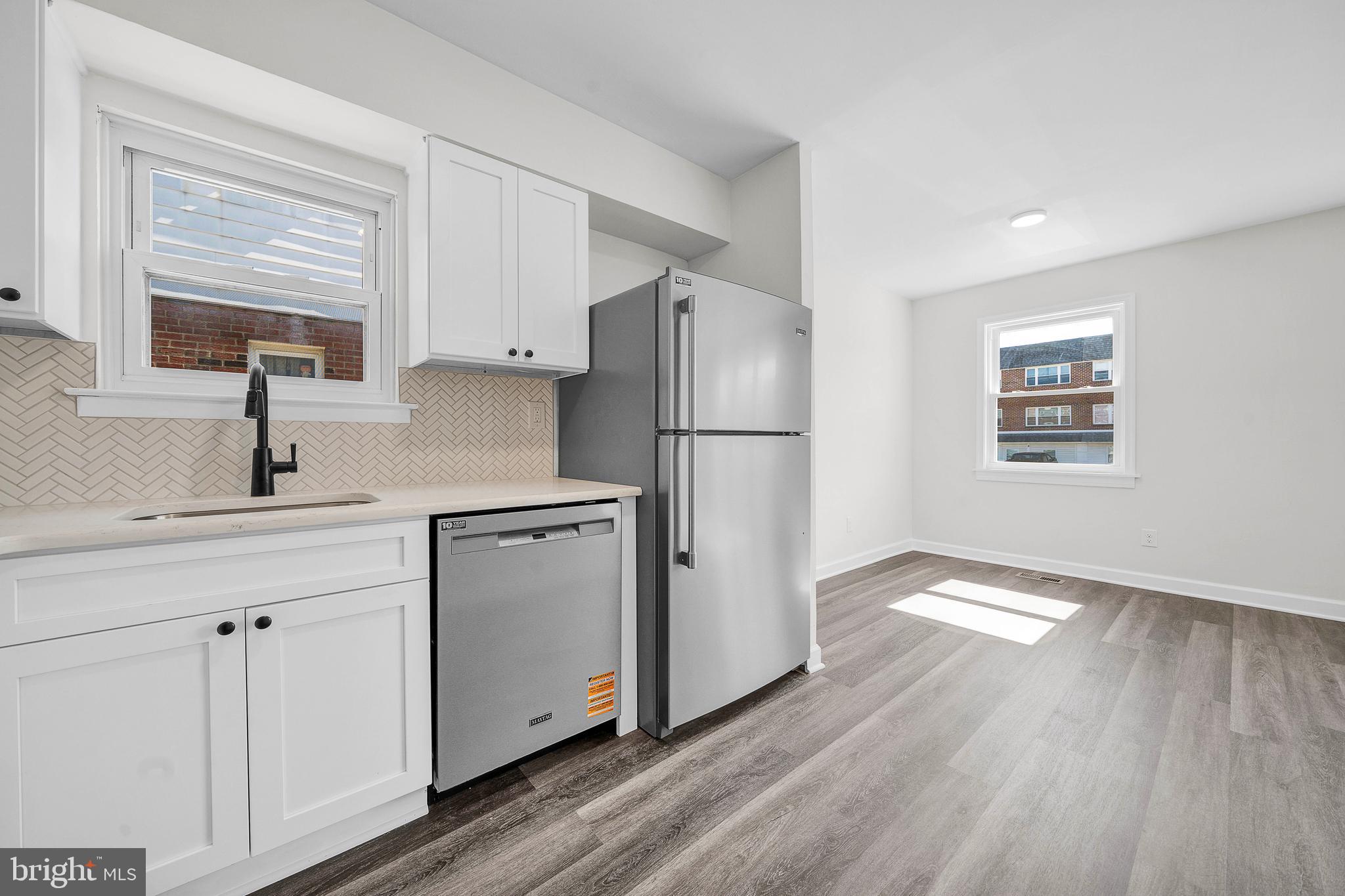 10840 Rennard Street Philadelphia, PA 19116 - Photo 4 of 16