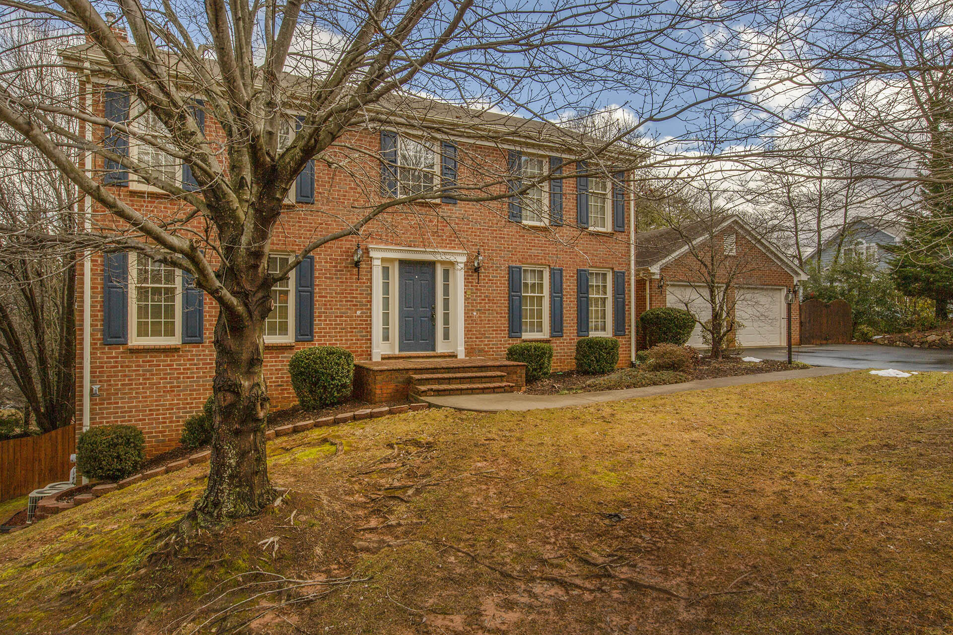 467 Winesap Road Roanoke, VA 24019 - Photo 1 of 44 43