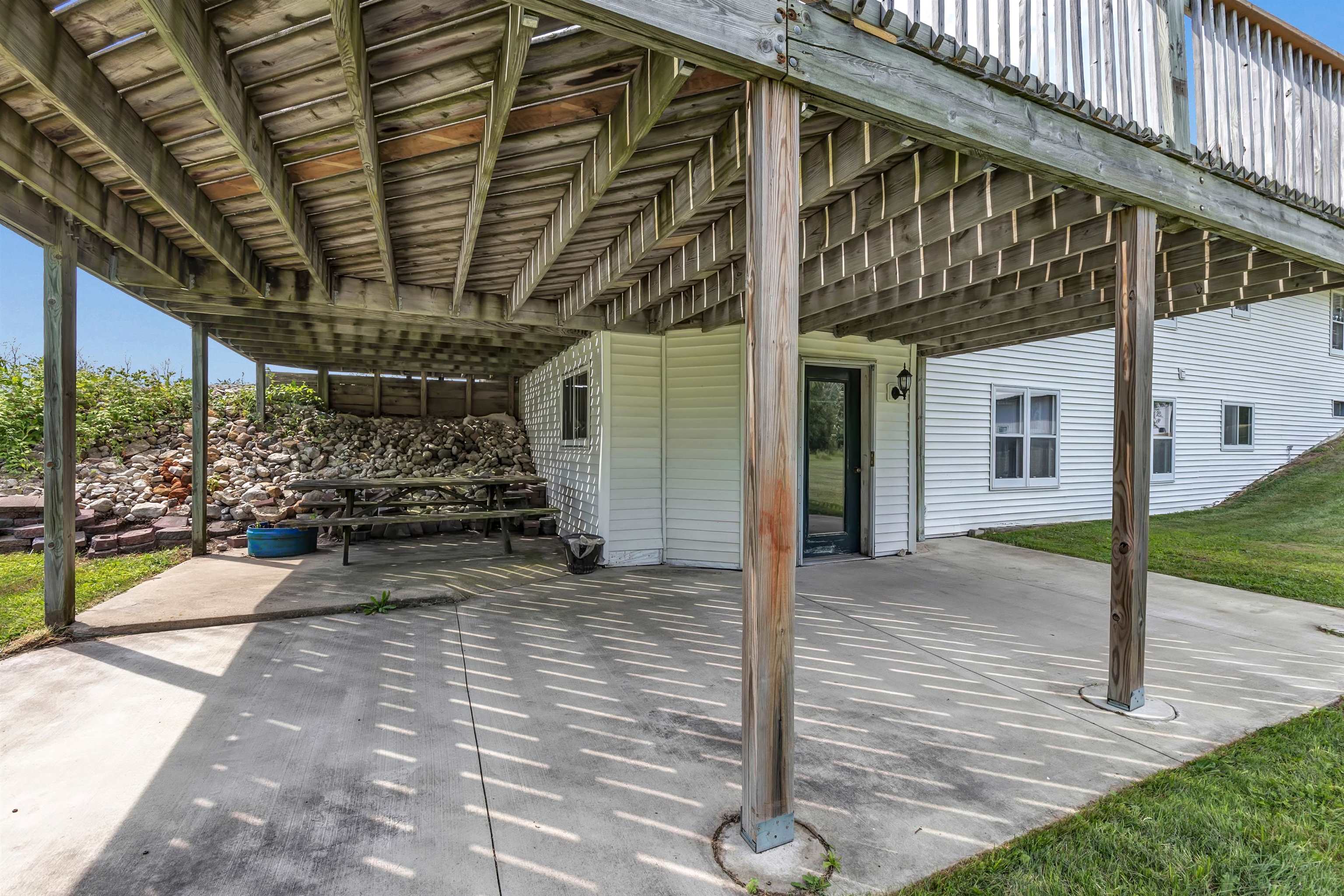 956 Yurek Road Pulaski, WI 54162 - Photo 23 of 50