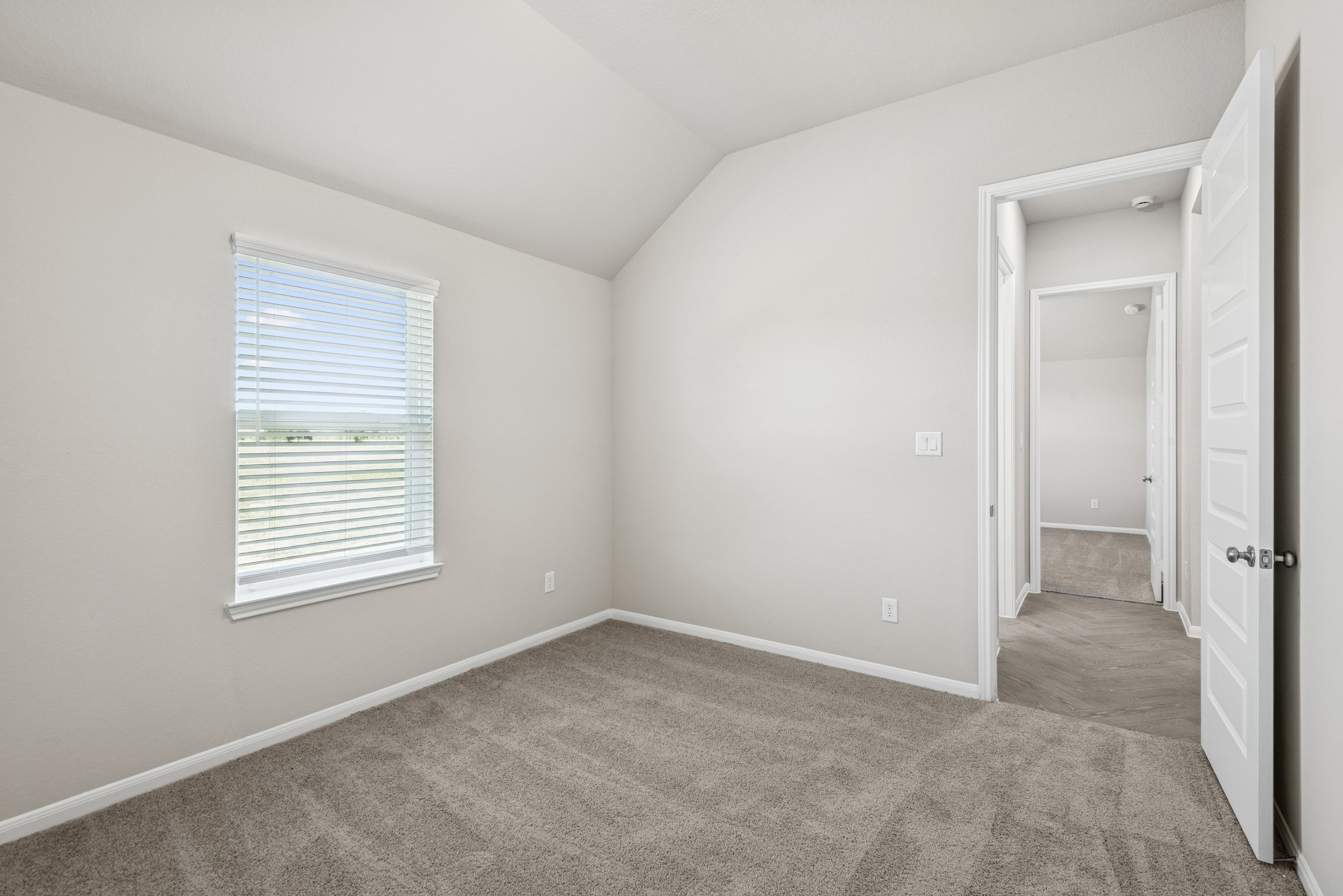 6715 Allens Landing Needville, TX 77461 - Photo 17 of 40 an empty room that has a window