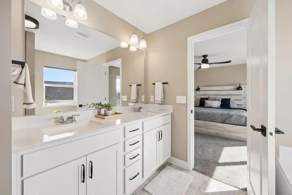 $550,000 | 16094 Fairoaks Avenue North, Hugo, MN 55038