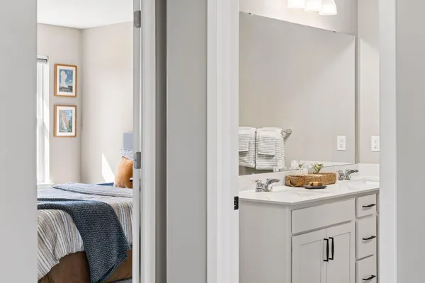 $550,000 | 16094 Fairoaks Avenue North, Hugo, MN 55038