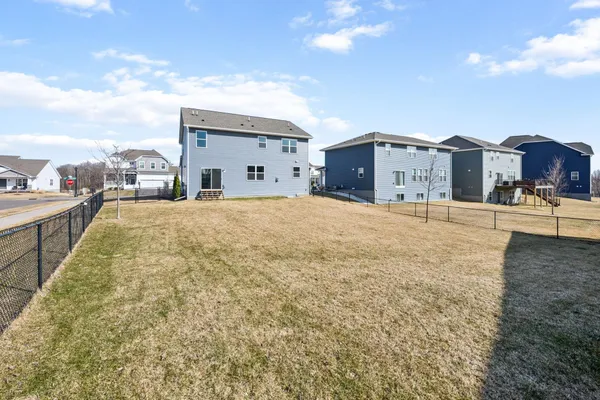 $550,000 | 16094 Fairoaks Avenue North, Hugo, MN 55038