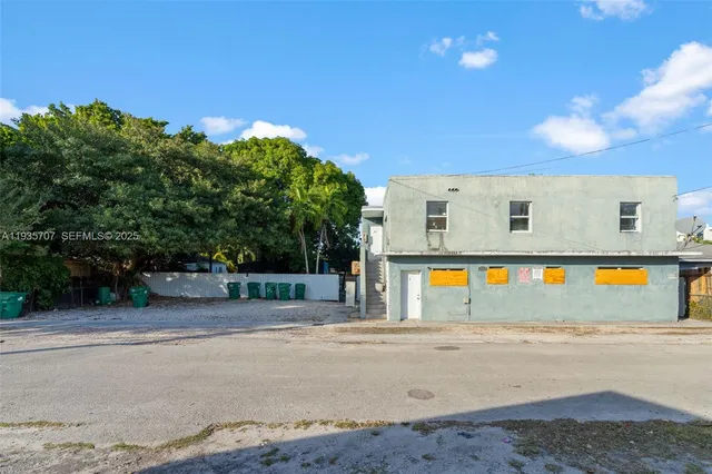 $1,275,000 | 1337 Northwest 77th Street, Miami, FL 33147