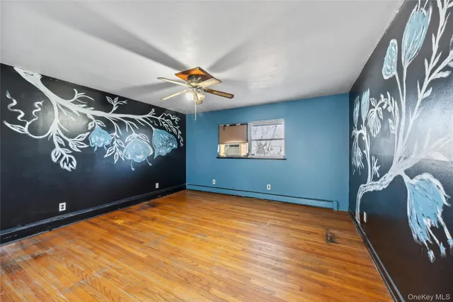 $899,000 | 5 Arcadian Drive, Spring Valley, NY 10977