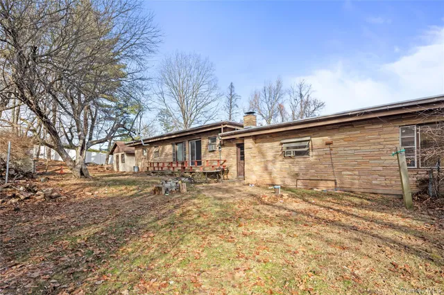 $899,000 | 5 Arcadian Drive, Spring Valley, NY 10977