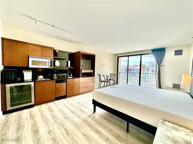 $1,450 | 29 Montelago Boulevard, Unit 439, Henderson, NV 89011