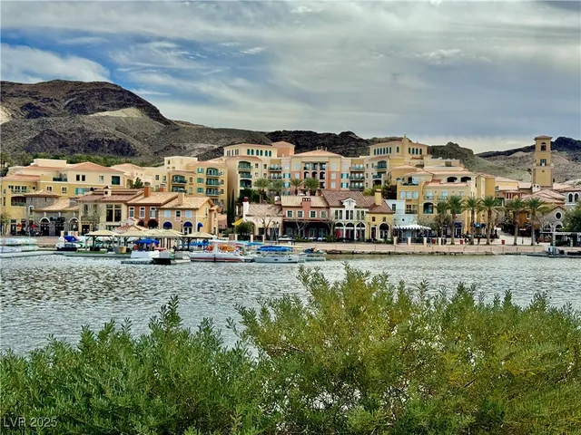 $1,450 | 29 Montelago Boulevard, Unit 439, Henderson, NV 89011