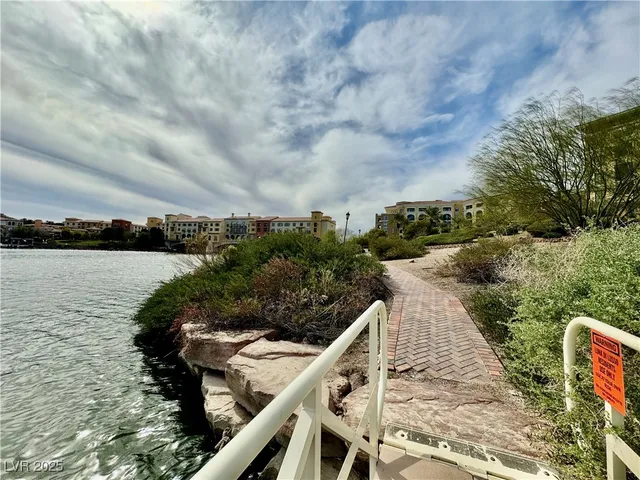 $1,450 | 29 Montelago Boulevard, Unit 439, Henderson, NV 89011