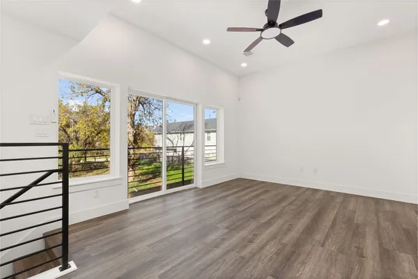 $3,600 | 2709 Dennis Street, Houston, TX 77004