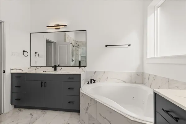 $3,600 | 2709 Dennis Street, Houston, TX 77004