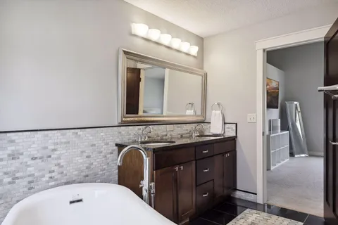 $674,990 | 2019 Louisiana Avenue South, St. Louis Park, MN 55426