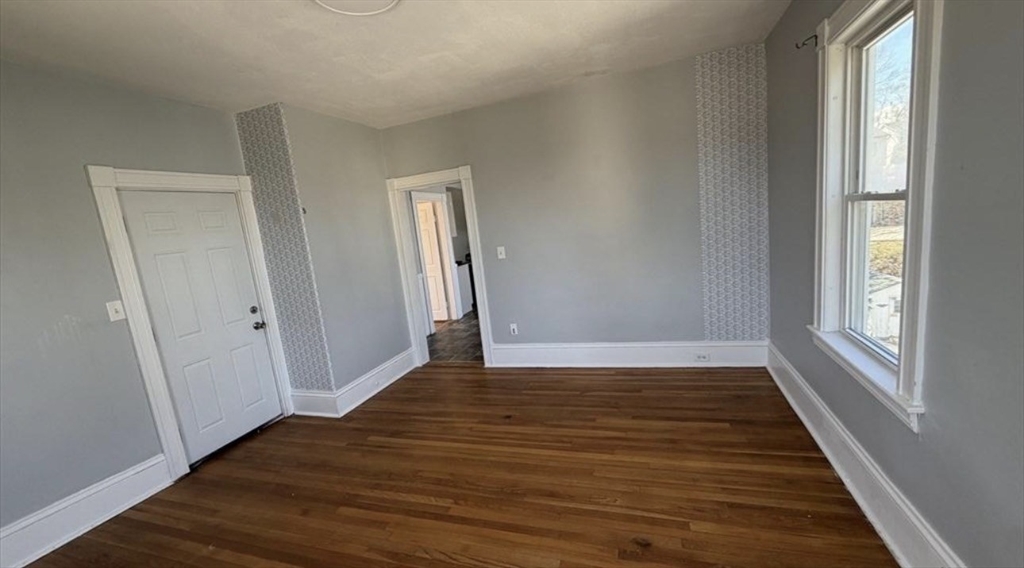 70 Vale Street, Unit 3 Worcester, MA 01604 - Photo 7 of 10