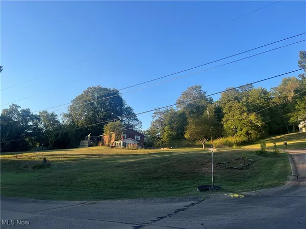 $23,500 | 0 Seneca Lane, Parkersburg, WV 26104