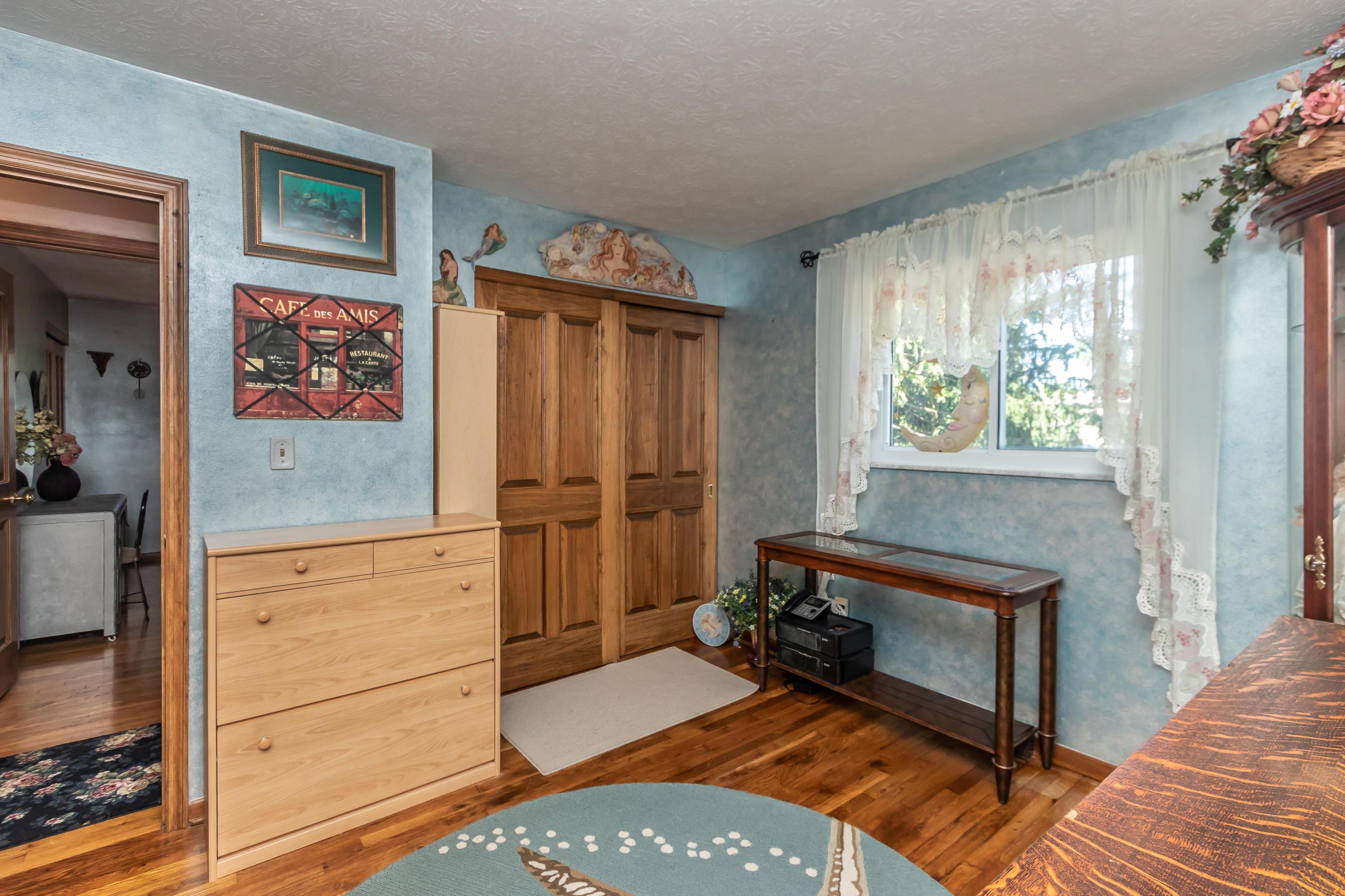 1426 Reymond Road Columbus, OH 43220 - Photo 32 of 41 Gallery Image 32