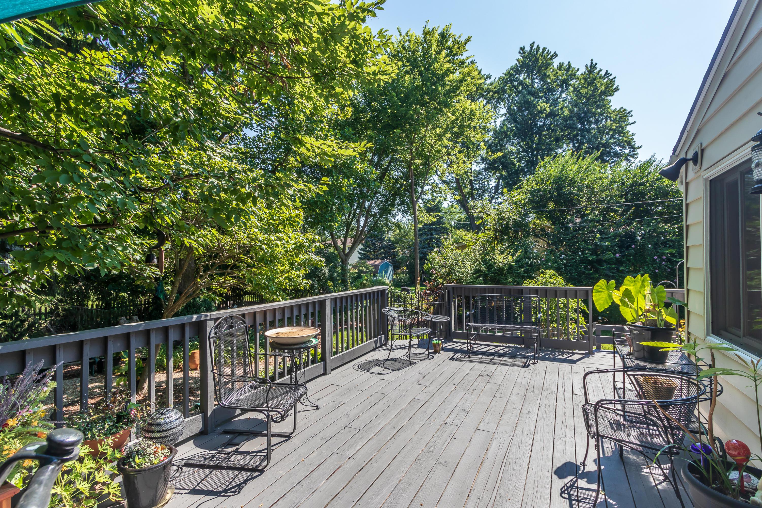 1426 Reymond Road Columbus, OH 43220 - Photo 36 of 41 Gallery Image 36