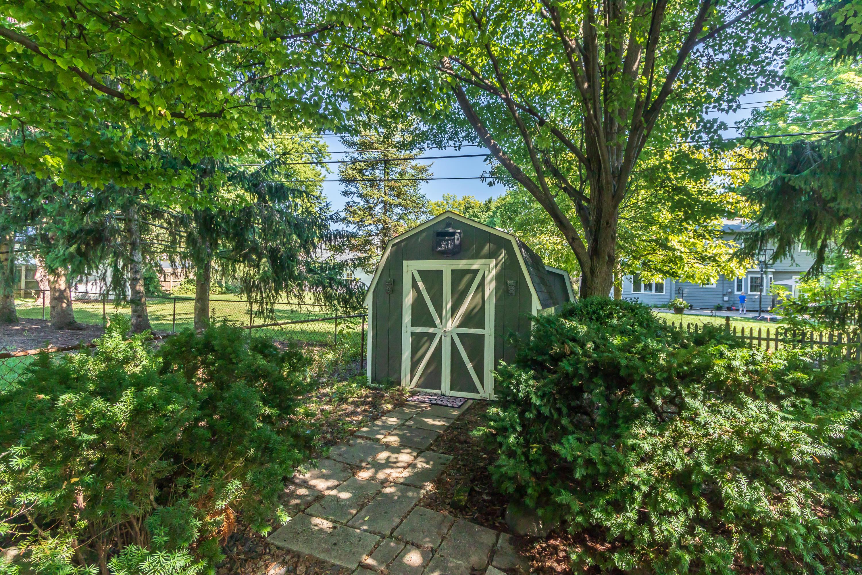 1426 Reymond Road Columbus, OH 43220 - Photo 41 of 41 Gallery Image 41