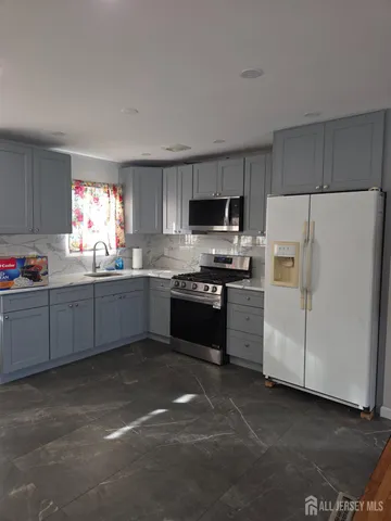 $2,900 | 5200 Emerson Street, Piscataway, NJ 08854