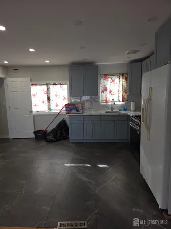 $2,900 | 5200 Emerson Street, Piscataway, NJ 08854