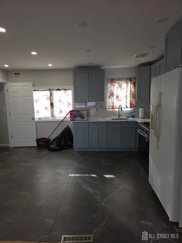 $2,900 | 5200 Emerson Street, Piscataway, NJ 08854