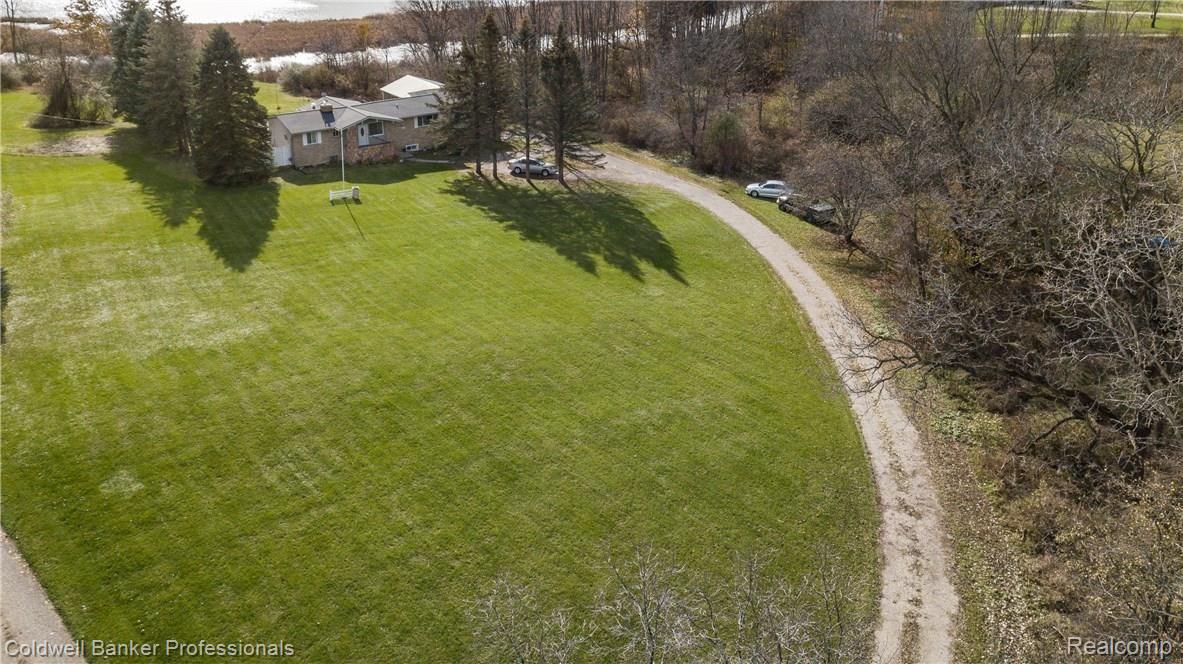 8340 Buckell Lake Road Holly, MI 48442 - Photo 2 of 37 DJI_0392.jpg