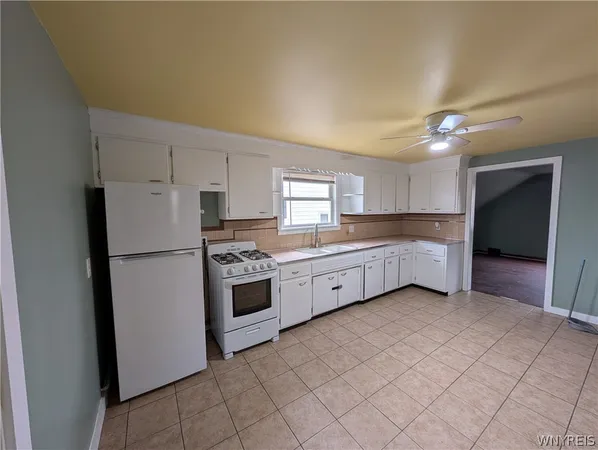 $1,100 | 162 Stewart Avenue, Buffalo, NY 14211